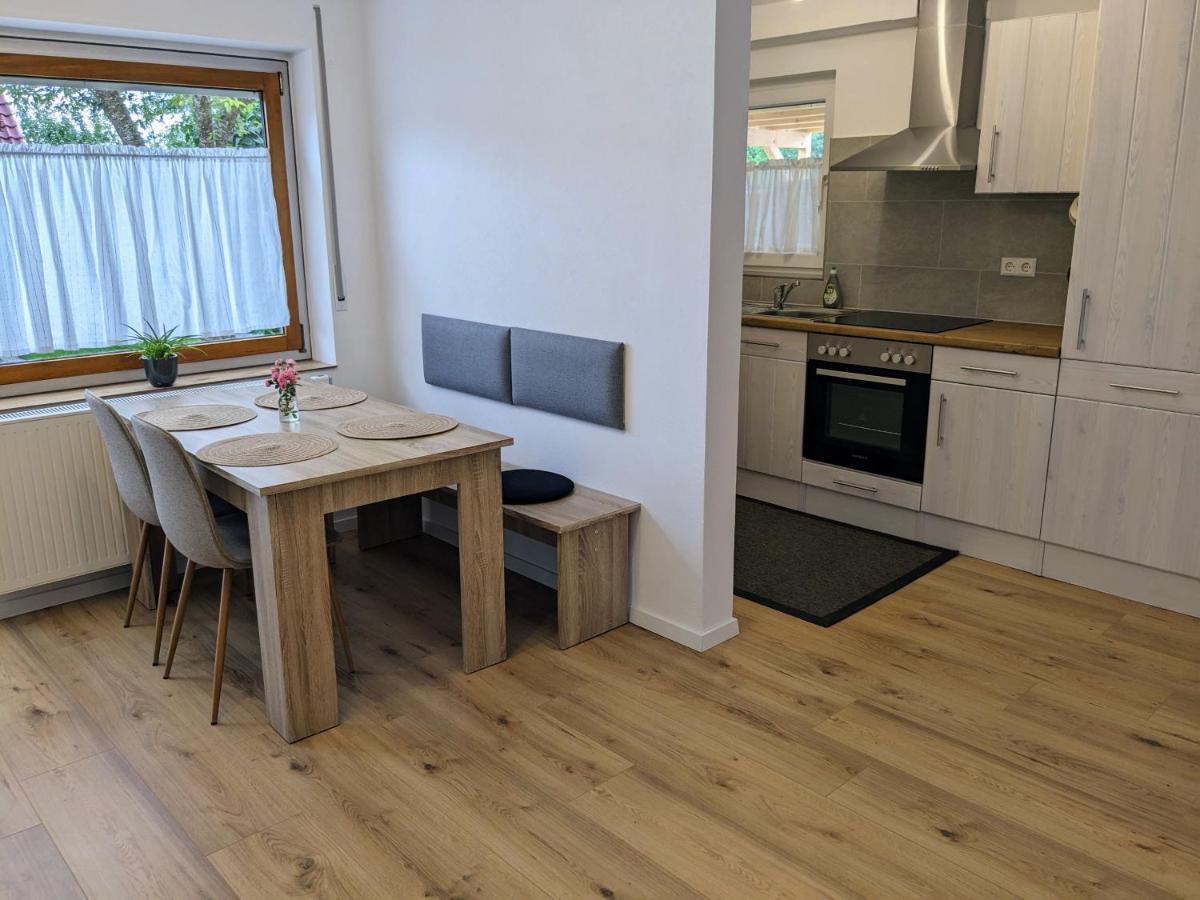 Ferienwohnung Am Alenberg Мюнзінґен Екстер'єр фото
